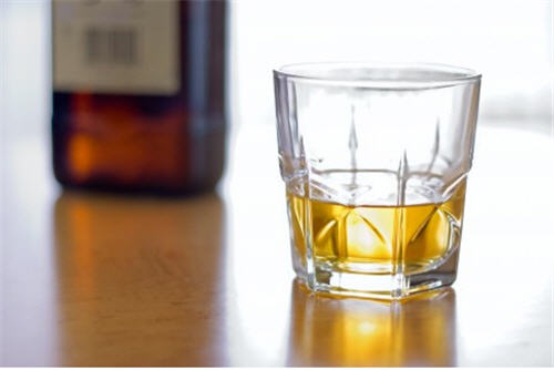 5 Whiskeys Worth Collecting