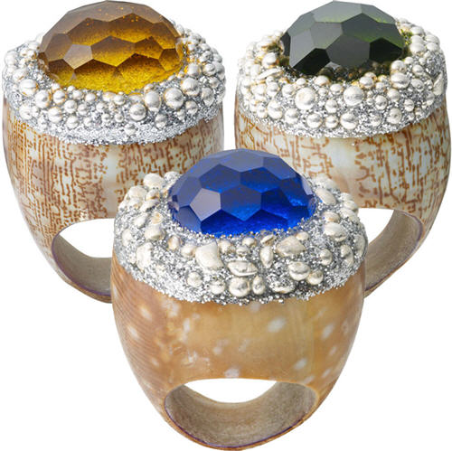 Shell Rings by Mesi Jilly