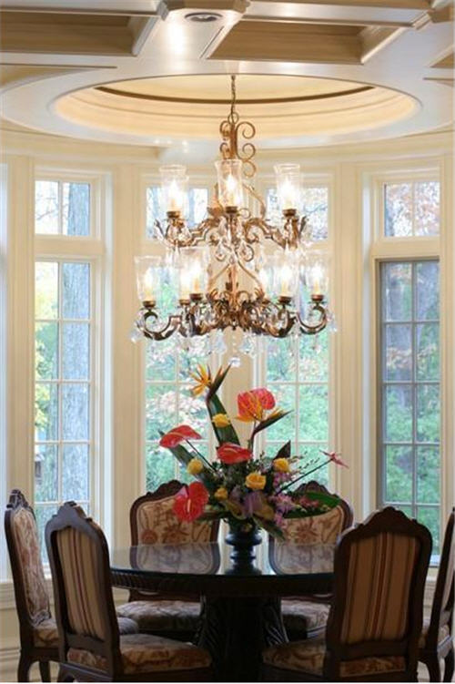 Breakfast Room