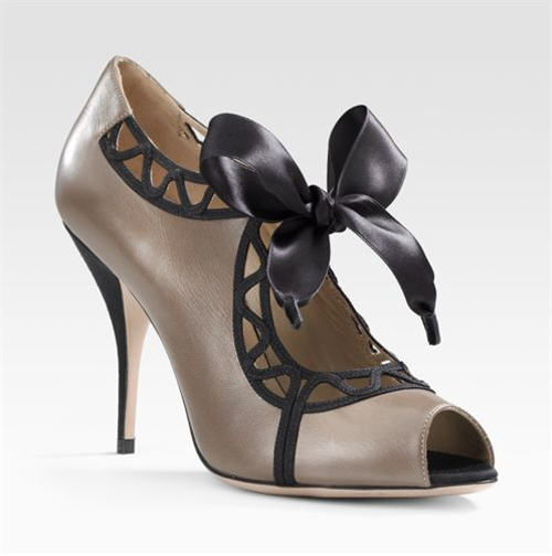 Valentino Graphique Leather Pumps