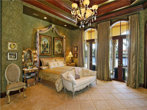 $5.5 Million Eclectic Mansion in Fort Lauderdale, Florida