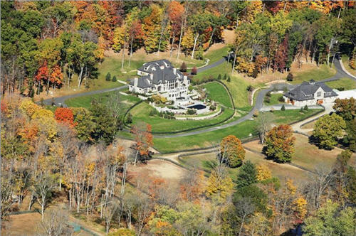 Limestone English Manor in Mahwah, New Jersey