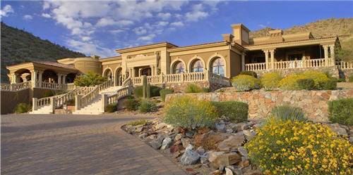 $10 Million Mountainside Mansion in Scottsdale, Arizona