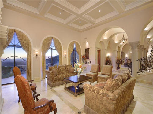 $10 Million Mountainside Mansion in Scottsdale, Arizona