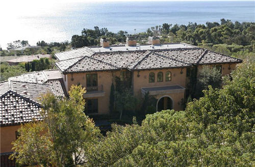 69-million-mediterranean-villa-in-malibu-california-8