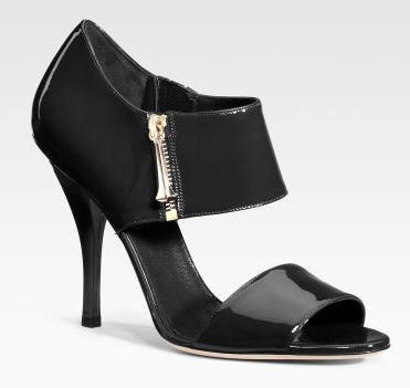 gucci-drew-patent-leather-sandals-3