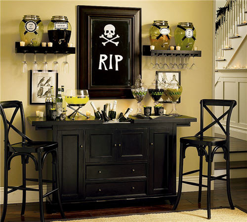 pottery-barn-skull-cocktail-collection-3