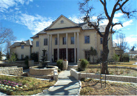 $4.9 Million Fabulous Home on 230 acres in Dallas Texas