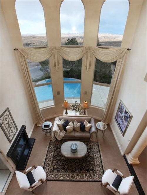 $1.6 Million Dramatic Estate in Henderson Nevada 8