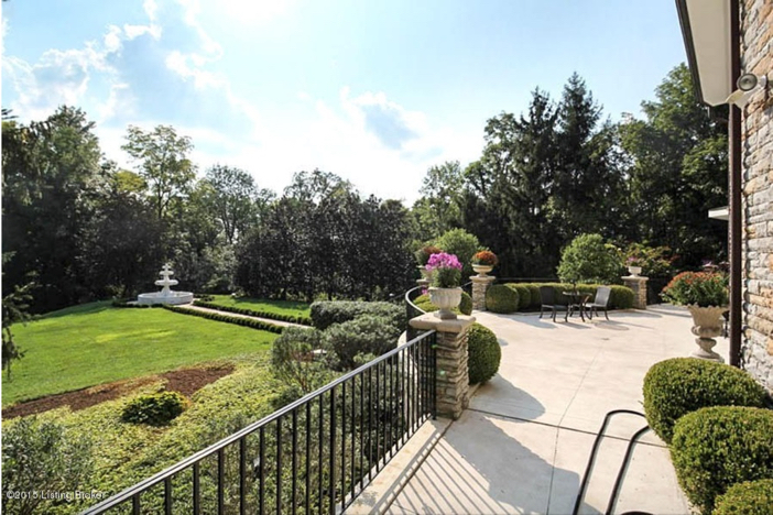 $2.75 Million Traditional Luxurious Mansion in Prospect Kentucky 21