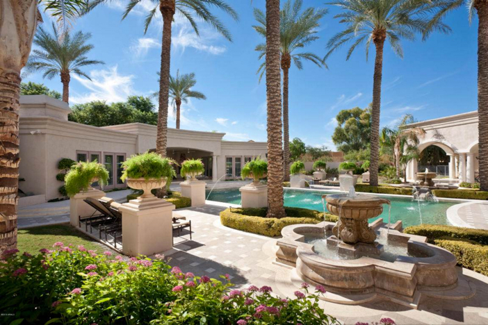 $6.2 Million Luxury Estate with Mountain Views in Paradise Valley Arizona 17