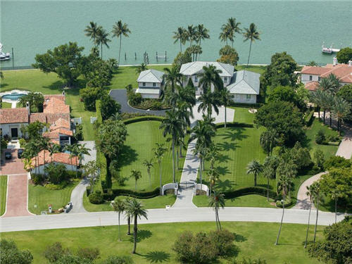 Estate of the Day: $25.5 Million Waterfront Estate in Indian Creek ...