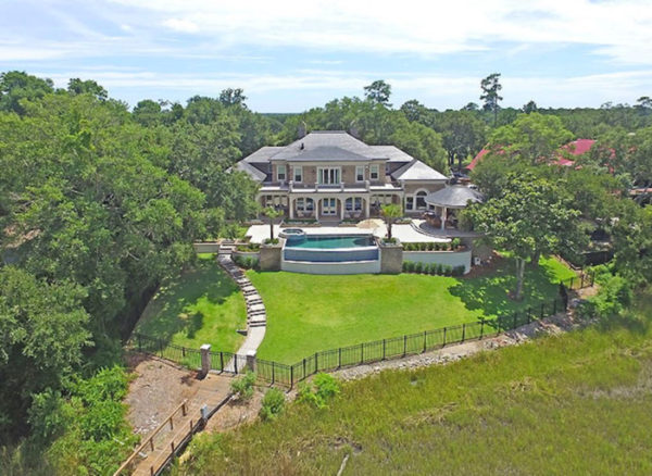 Estate of the Day: $7.7 Million Custom Georgian Country Home in ...